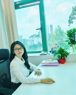 Chuyên viên pháp lý Nguyễn Đỗ Hồng Ngọc