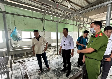 CHÍNH THỨC: CP XÁC NHẬN HÌNH ẢNH THỊT HEO BẨN LÀ TẠI CƠ SỞ GIẾT MỔ CỦA MÌNH