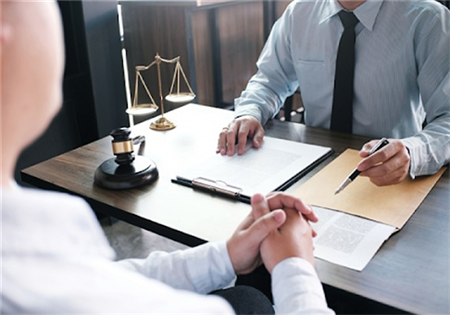DỊCH VỤ LUẬT DOANH NGHIỆP MỚI NHẤT 2025: TƯ VẤN PHÁP LÝ UY TÍN CHO DOANH NGHIỆP