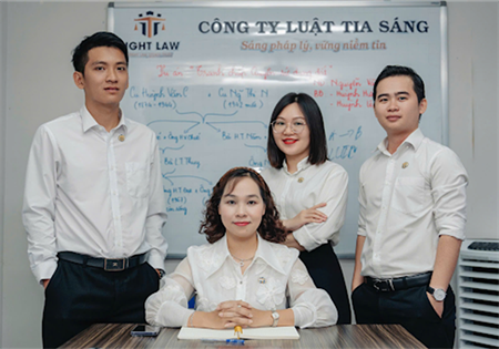 TẠI SAO LUẬT TIA SÁNG TRỞ THÀNH ĐỐI TÁC PHÁP LÝ CHO DOANH NGHIỆP?