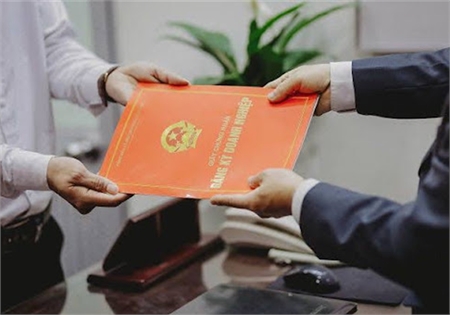 VÌ SAO CÁC CÔNG TY CẦN PHẢI NẮM LUẬT PHÁP DOANH NGHIỆP VIỆT NAM 